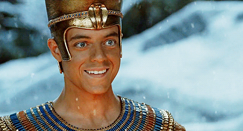 GIF timide